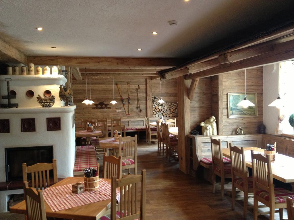 Landhotel Zur Alten Kaserne Ebern エクステリア 写真