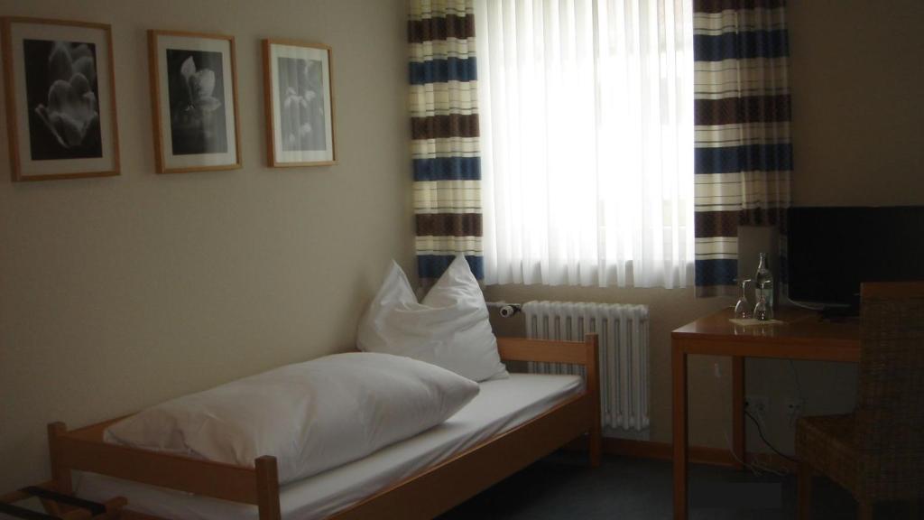 Landhotel Zur Alten Kaserne Ebern エクステリア 写真