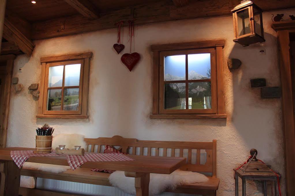 Landhotel Zur Alten Kaserne Ebern エクステリア 写真